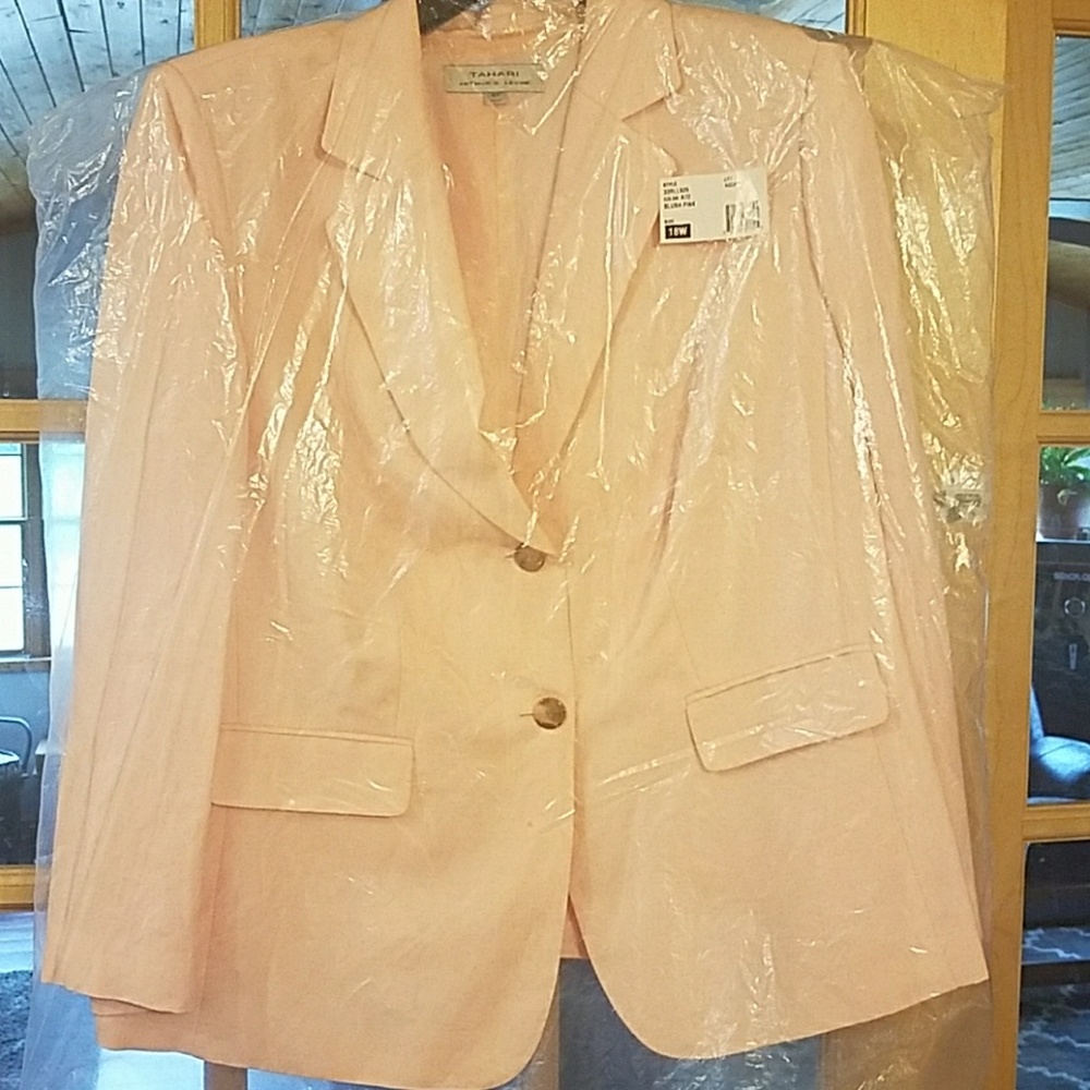 Tahari pink blush suit jacket